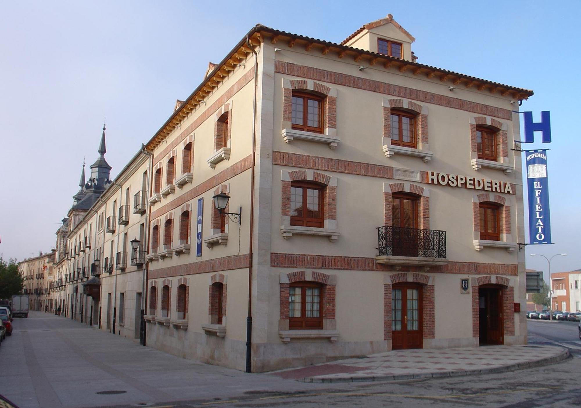Hospederia El Fielato Hotel El Burgo De Osma Exterior photo