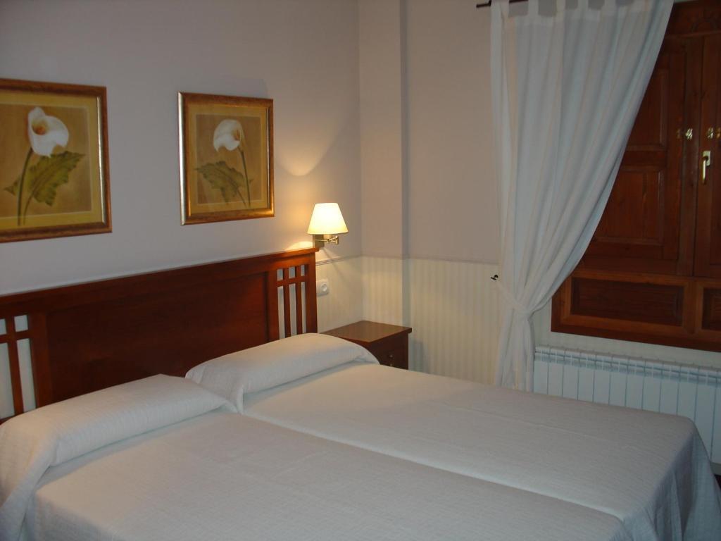 Hospederia El Fielato Hotel El Burgo De Osma Room photo