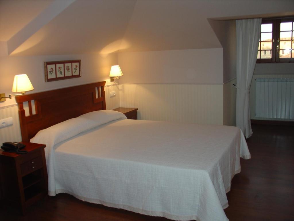 Hospederia El Fielato Hotel El Burgo De Osma Exterior photo